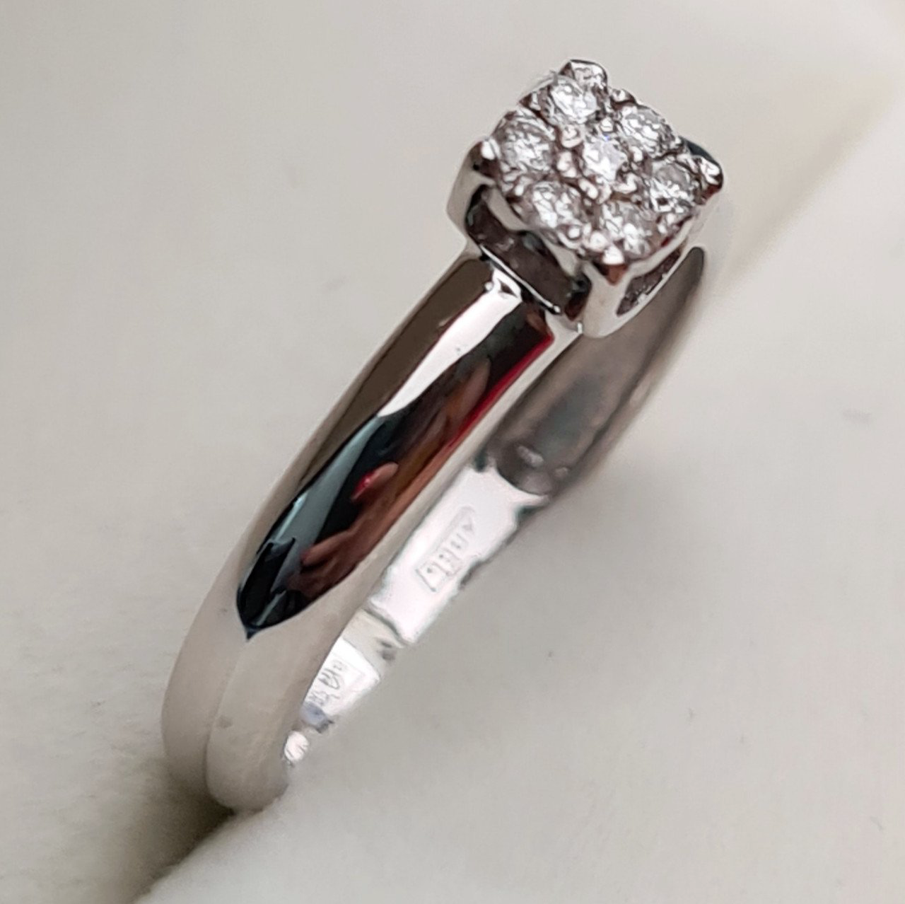 Кольцо Deimantas 93562112 16р 2,37гр 0,10ct. купить,NaN