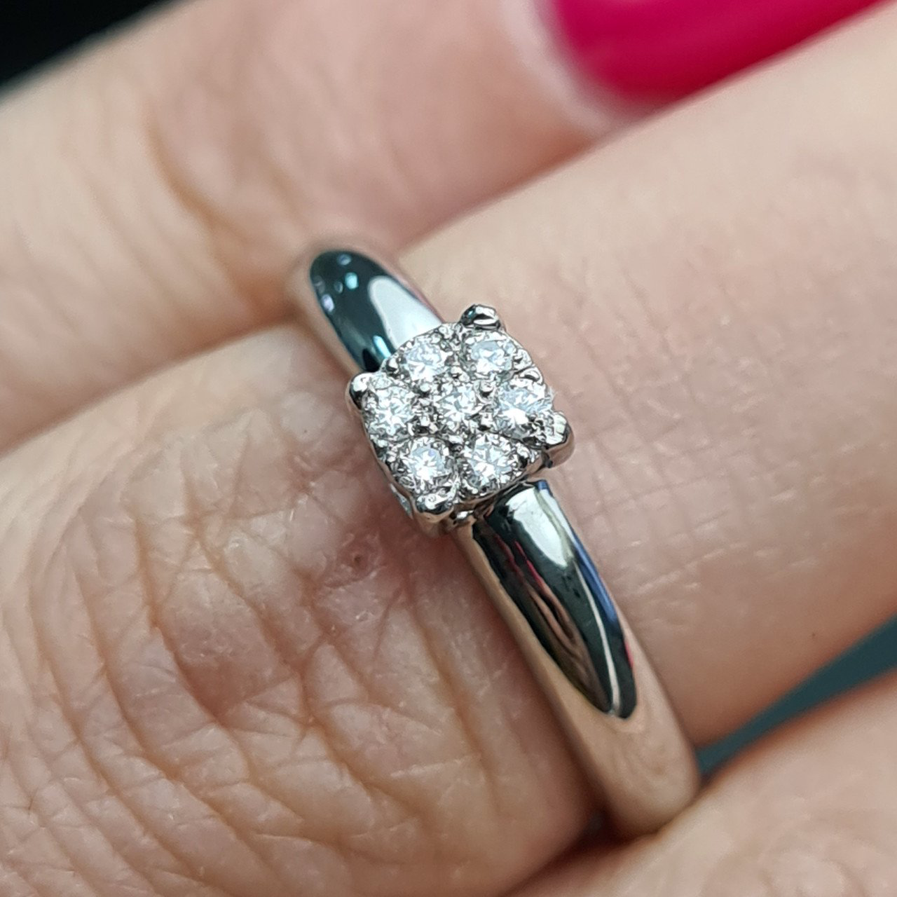 Кольцо Deimantas 93562112 16р 2,37гр 0,10ct. купить,NaN