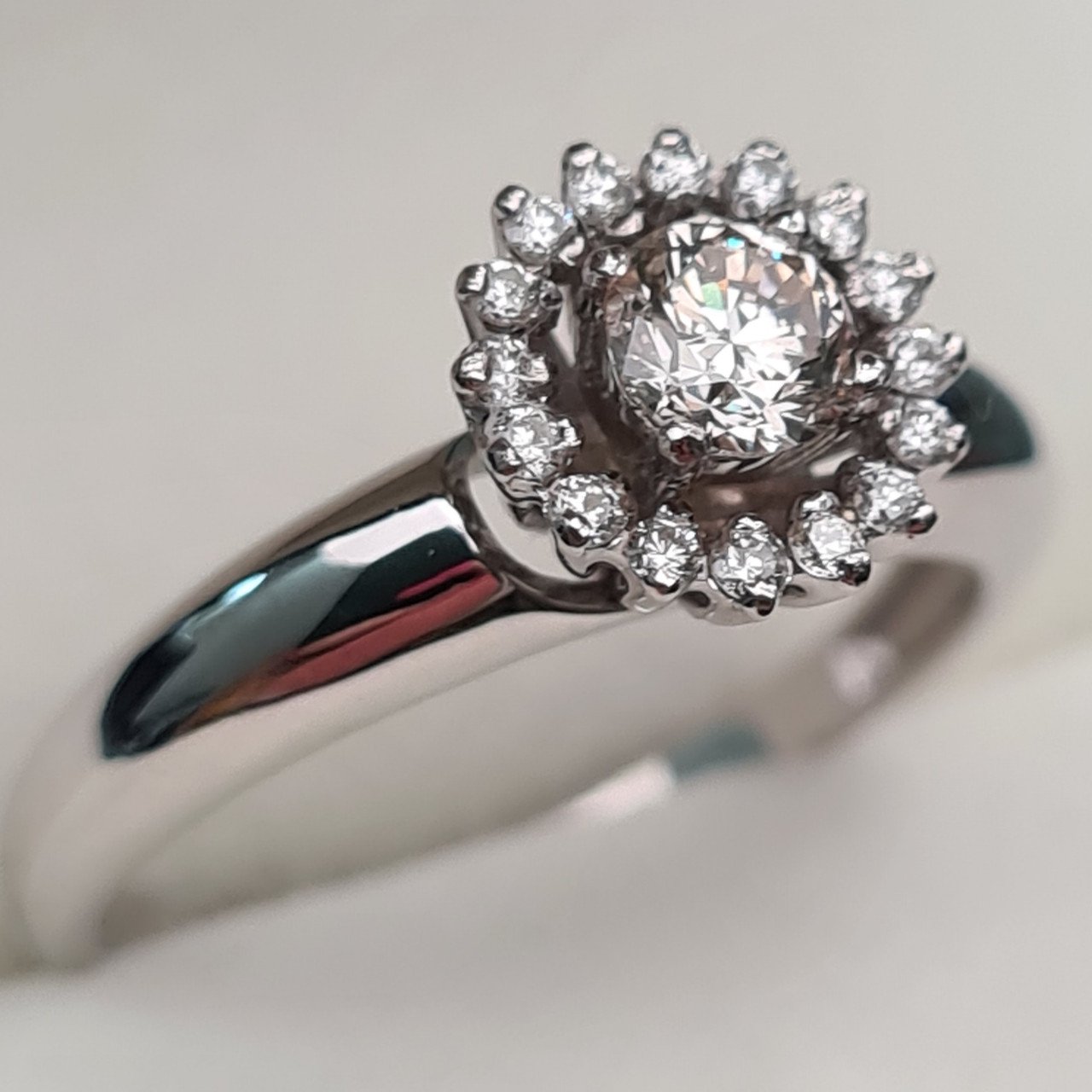 Кольцо Deimantas 93562197 18р 3гр 0,48ct. купить,NaN