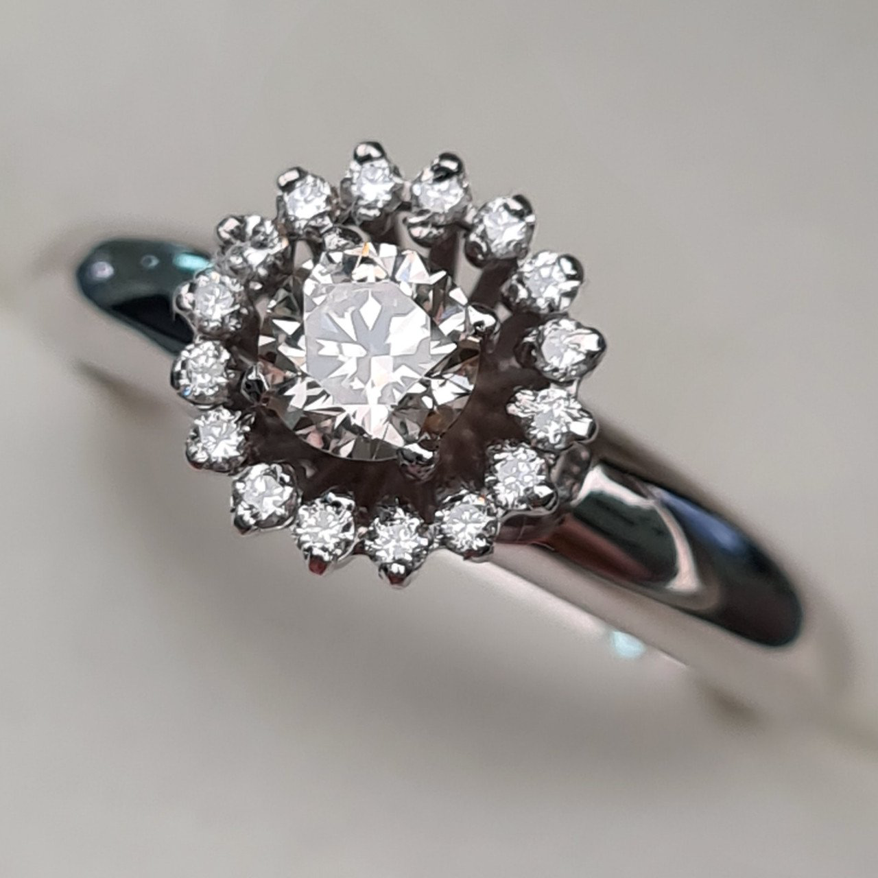 Кольцо Deimantas 93562197 18р 3гр 0,48ct. купить,NaN