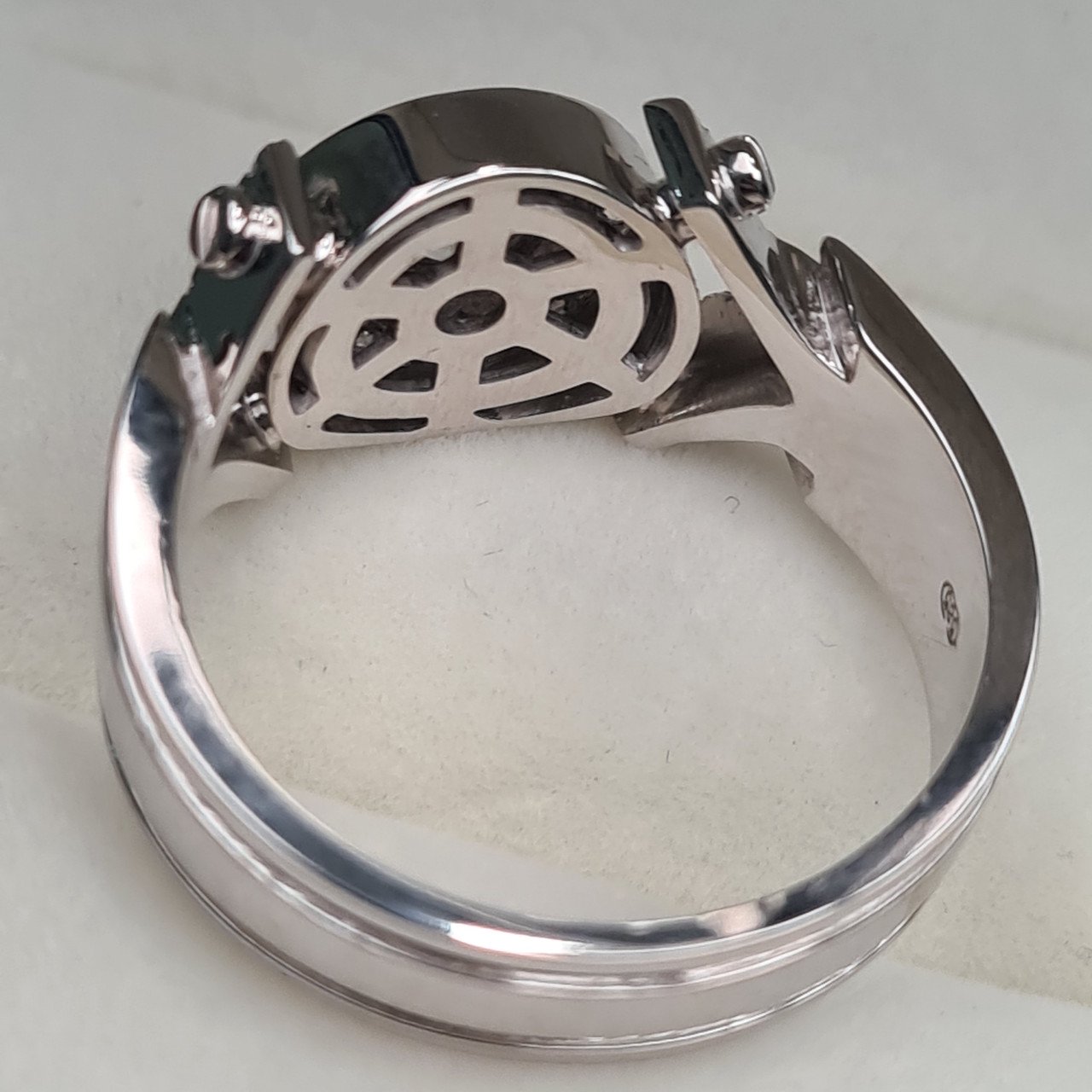 Кольцо Deimantas 95966262 21р 11,85гр 1,08ct. купить,NaN