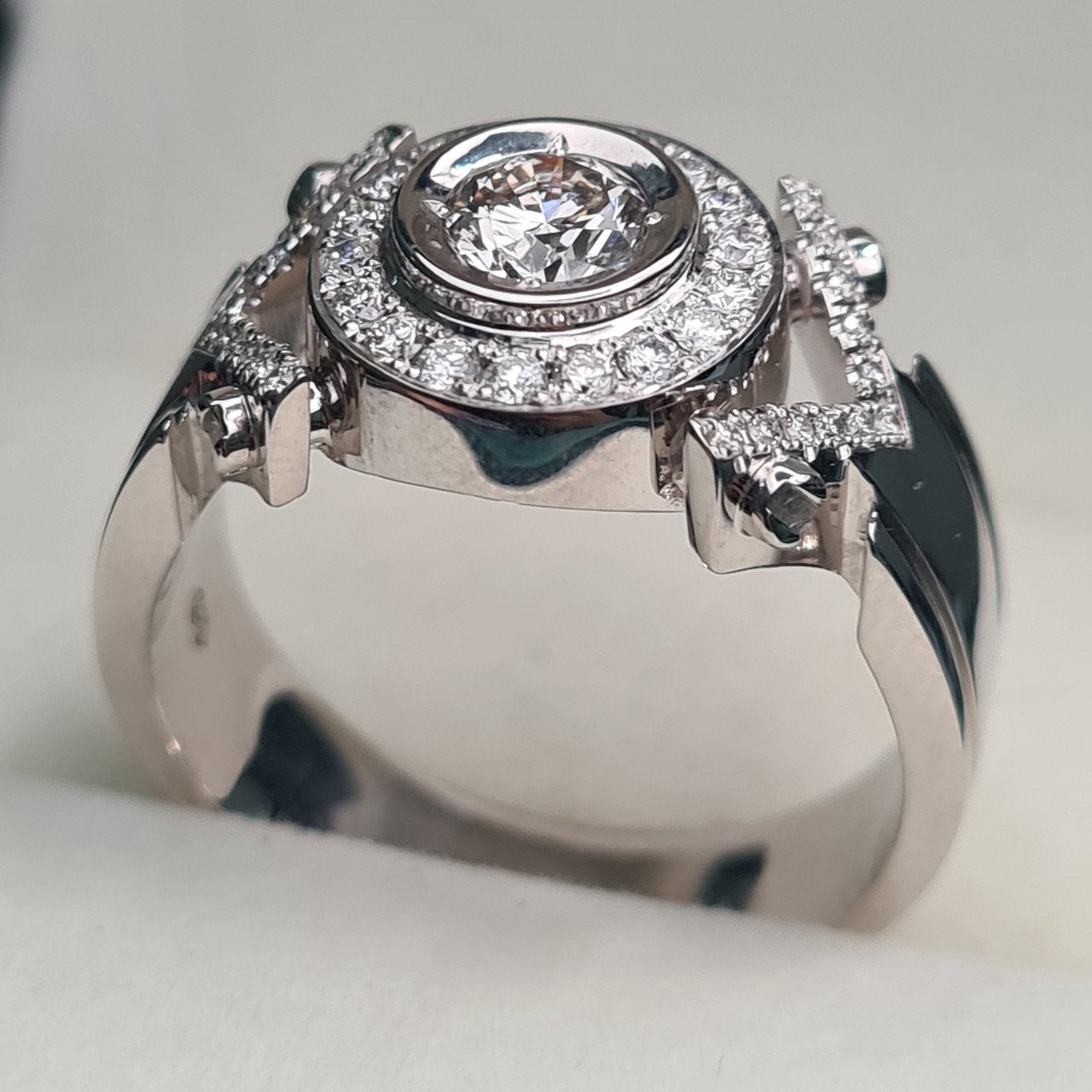 Кольцо Deimantas 95966262 21р 11,85гр 1,08ct. купить,NaN