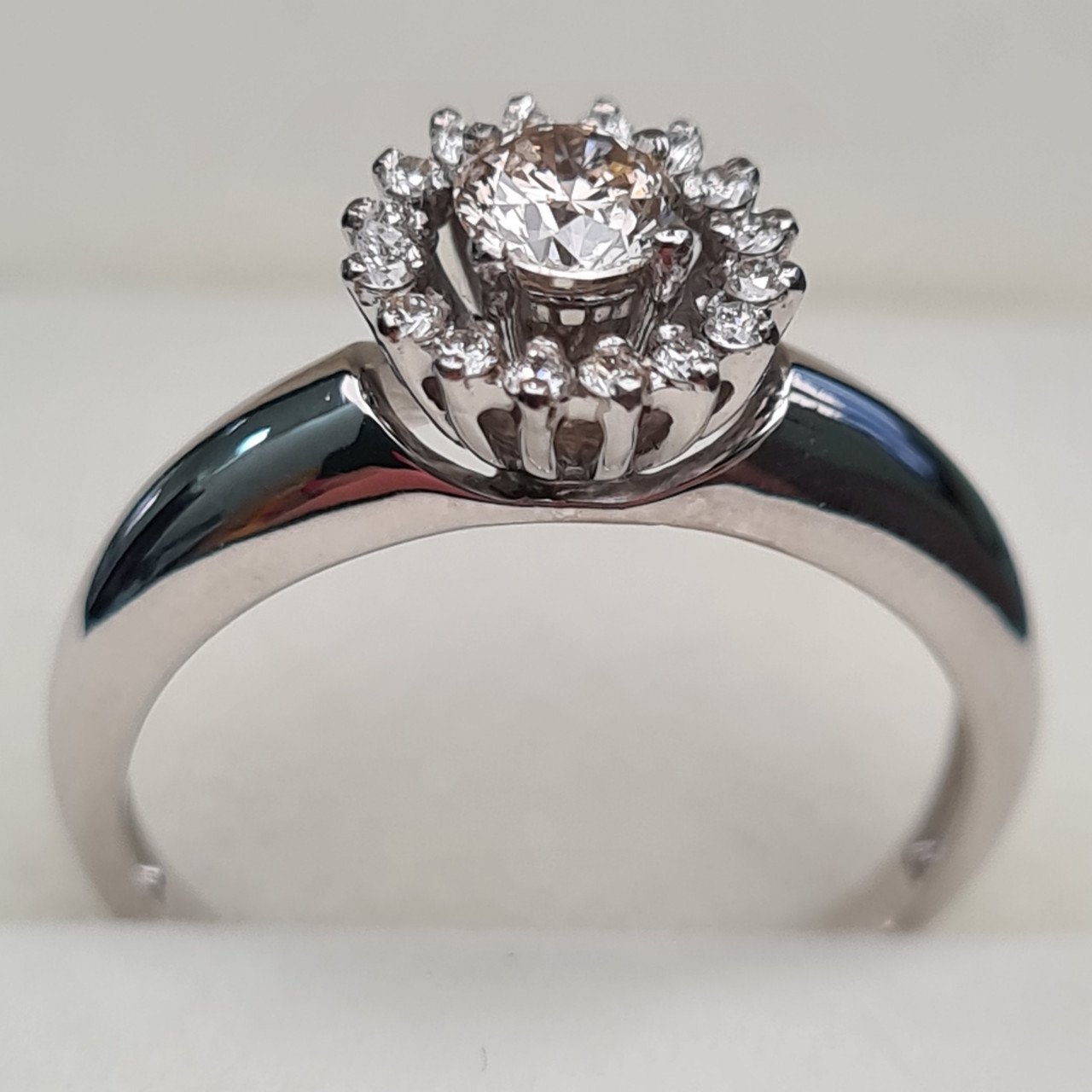 Кольцо Deimantas 93562197 18р 3гр 0,48ct. купить,NaN
