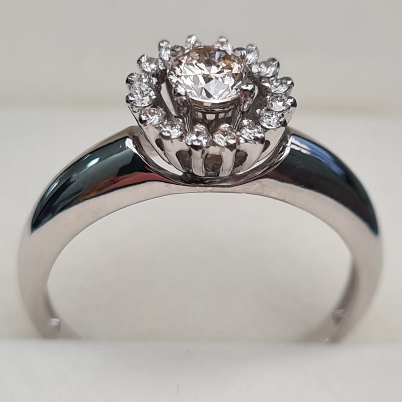 Кольцо Deimantas 93562197 18р 3гр 0,48ct. купить,NaN