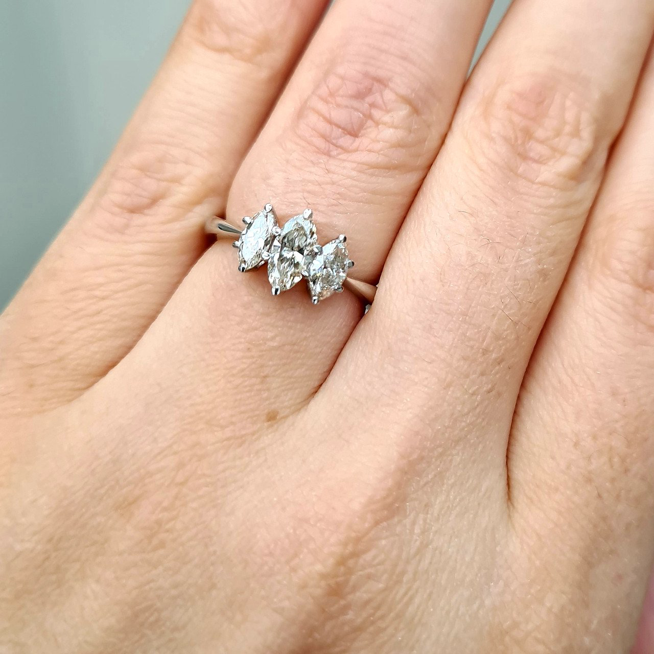 Кольцо Deimantas 95966269 16,5р 3,17гр 1,05ct. купить,NaN