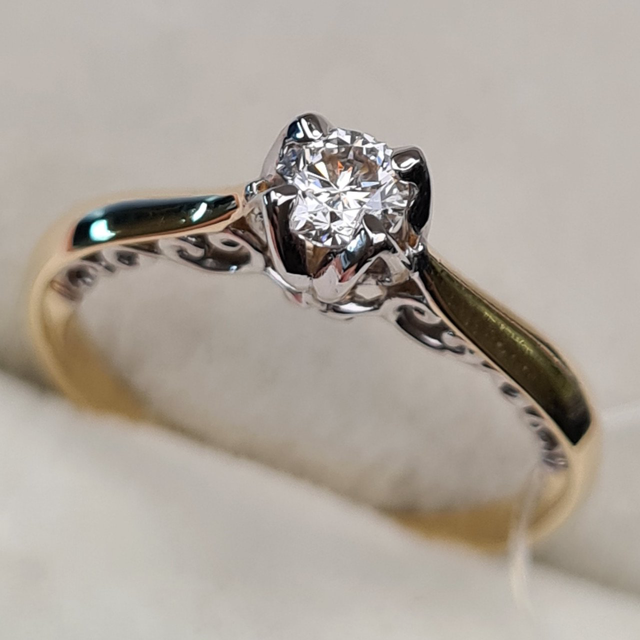 Кольцо Deimantas 98149684 16,5р 2,02гр 0,235ct. купить,NaN