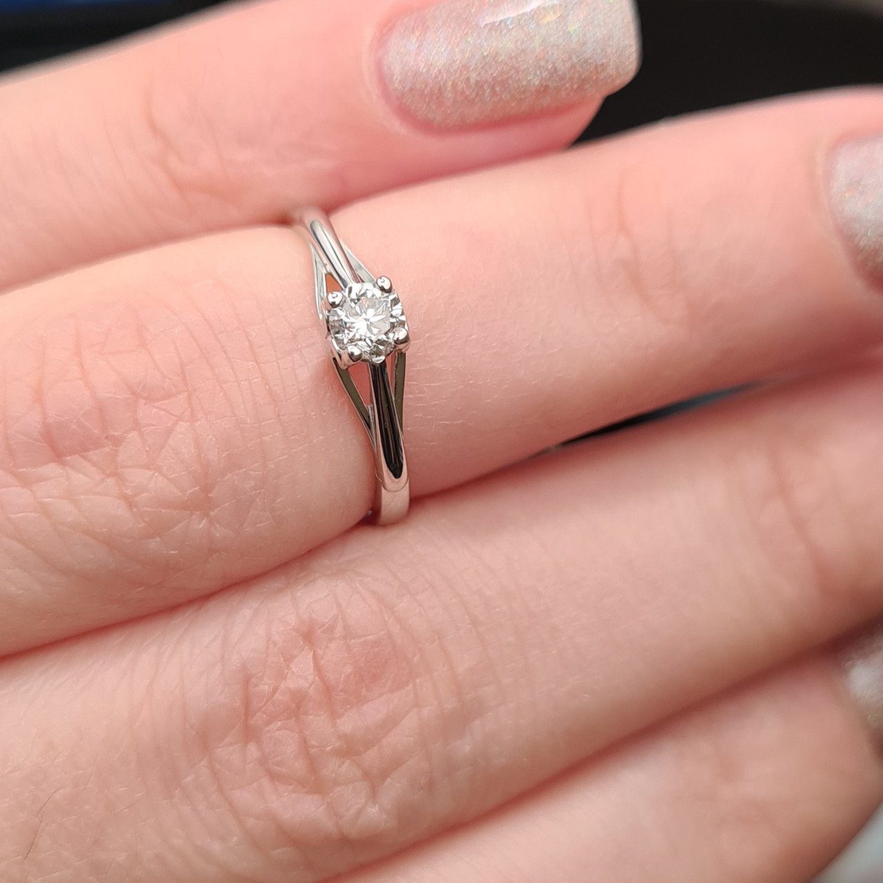 Кольцо Deimantas 98149450 15р 1,24гр 0,204ct. купить,NaN