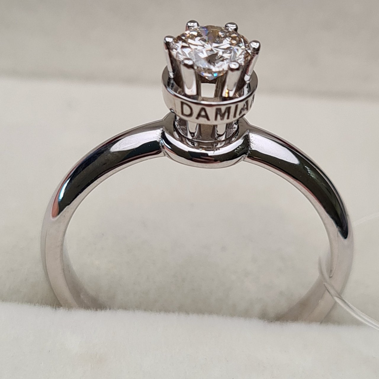 Кольцо Deimantas 98149694 16,5р 3,02гр 0,39ct. купить,NaN