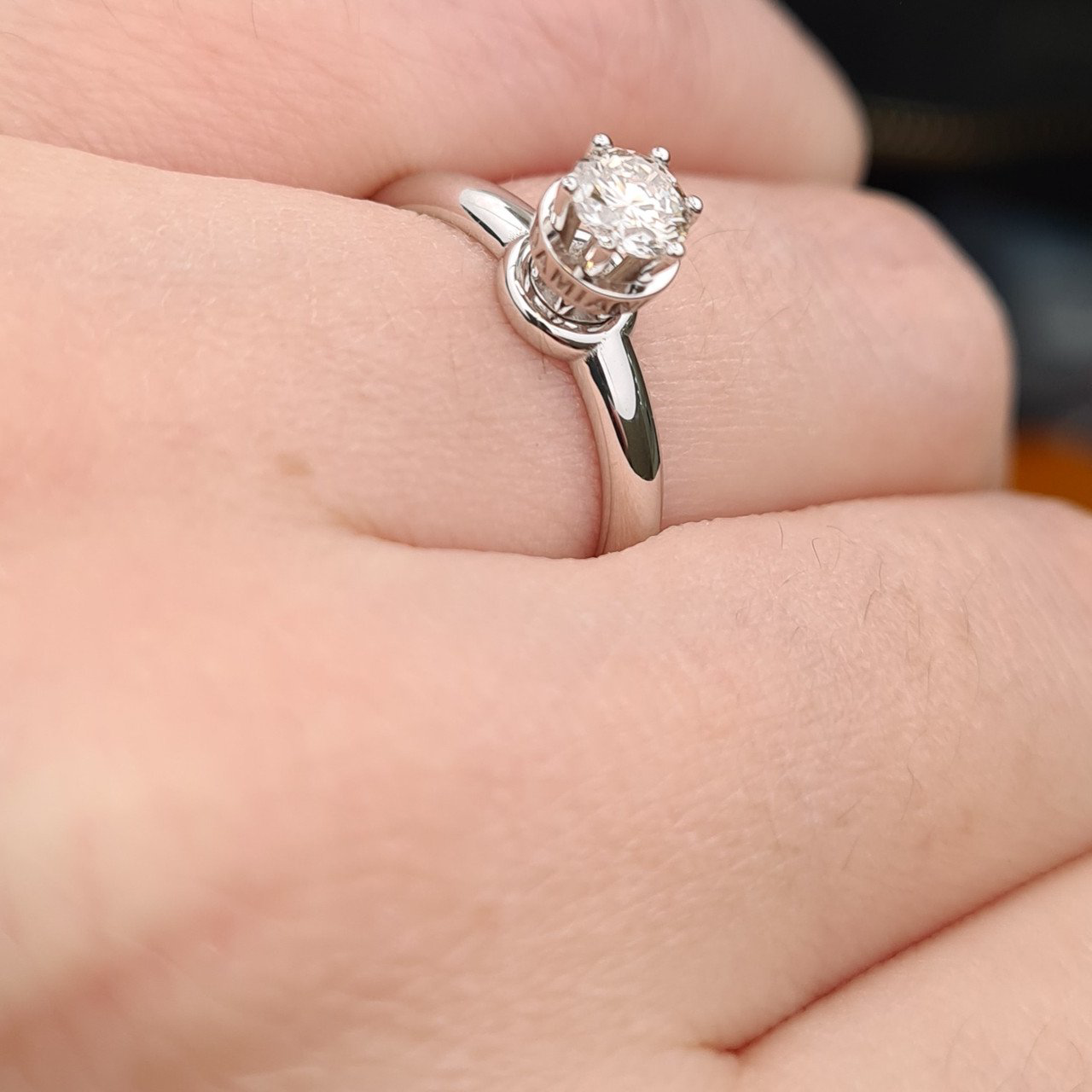 Кольцо Deimantas 98149694 16,5р 3,02гр 0,39ct. купить,NaN