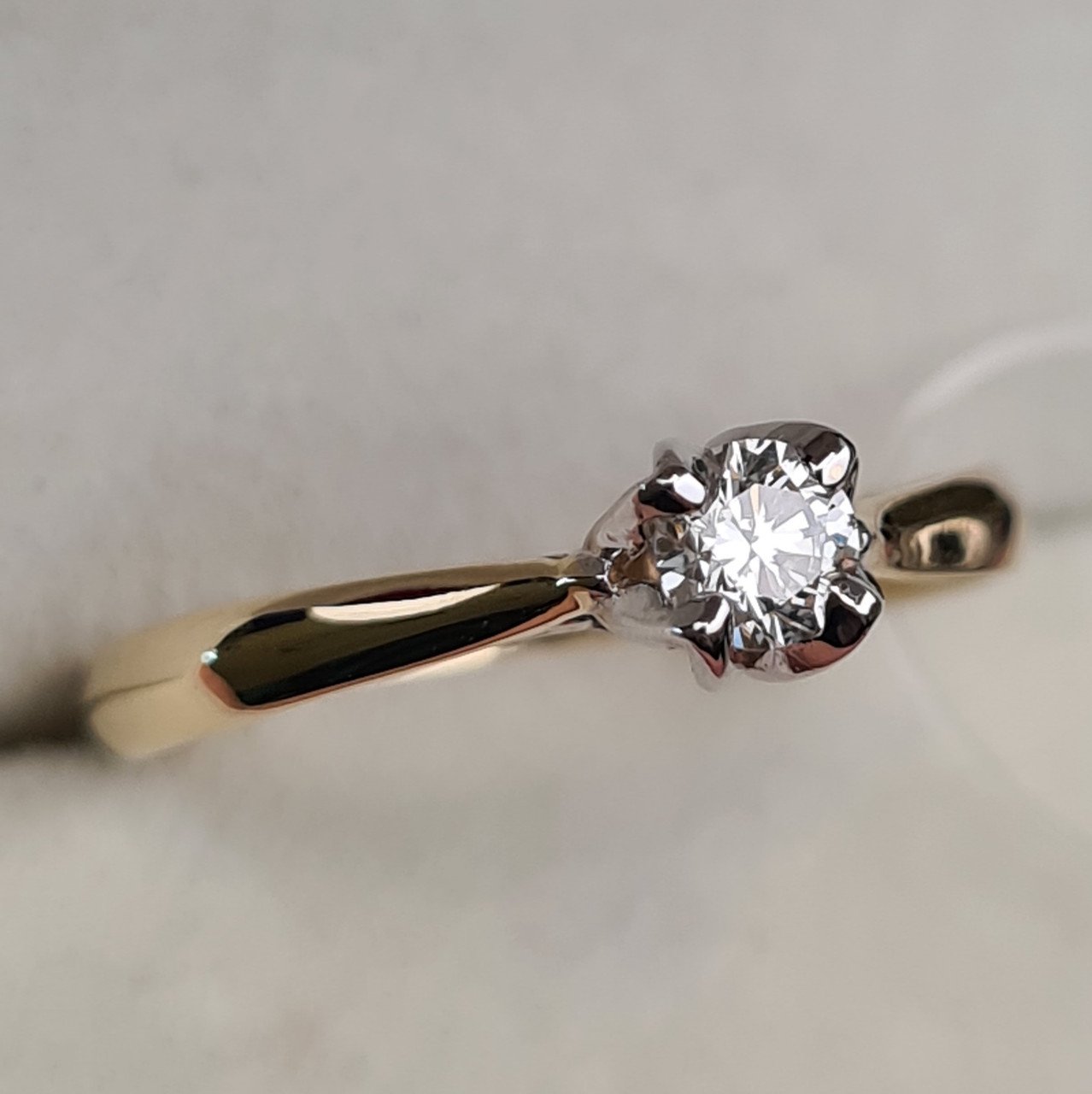Кольцо Deimantas 98149684 16,5р 2,02гр 0,235ct. купить,NaN