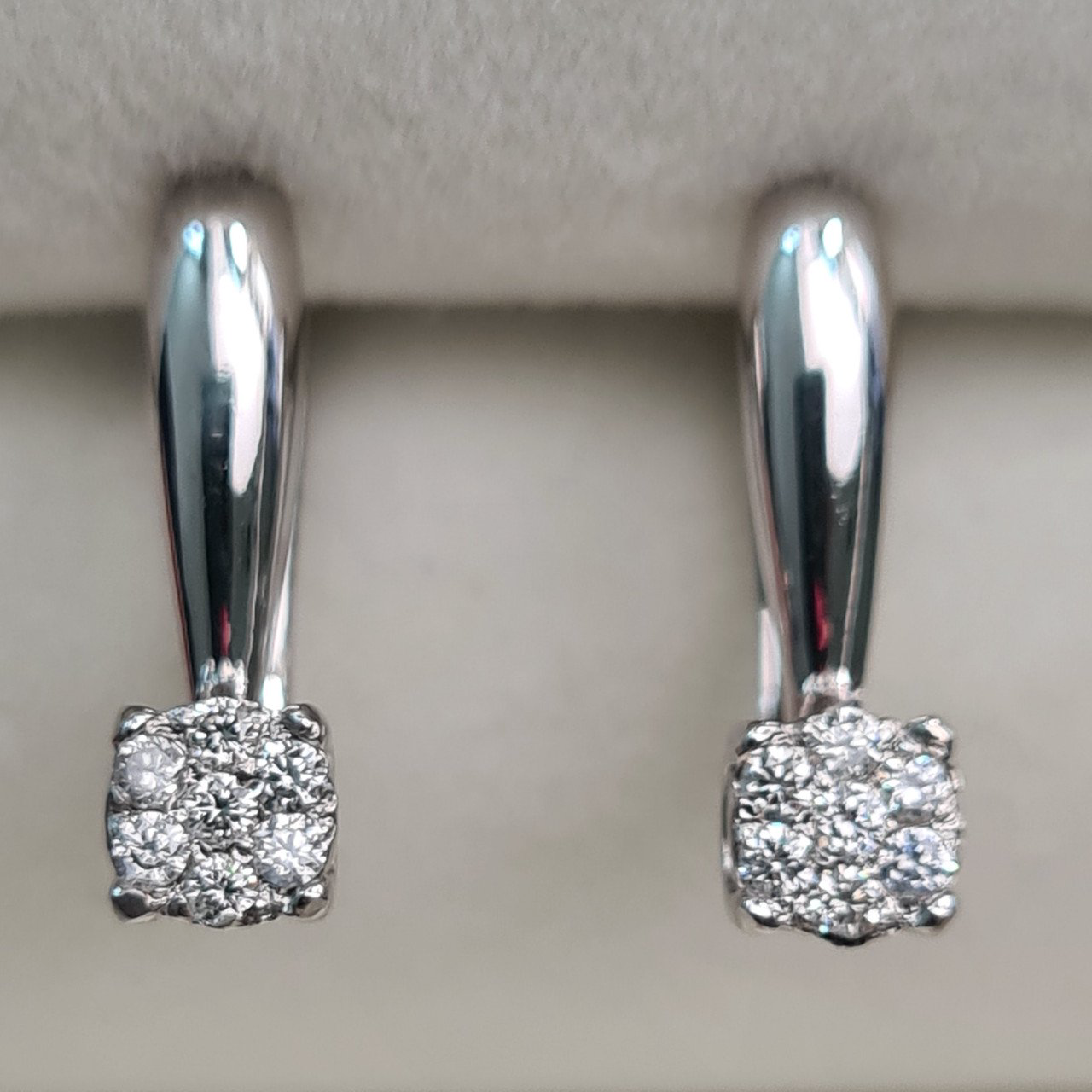 Серьги Deimantas 93566980 3,04гр 0,20ct. купить,NaN