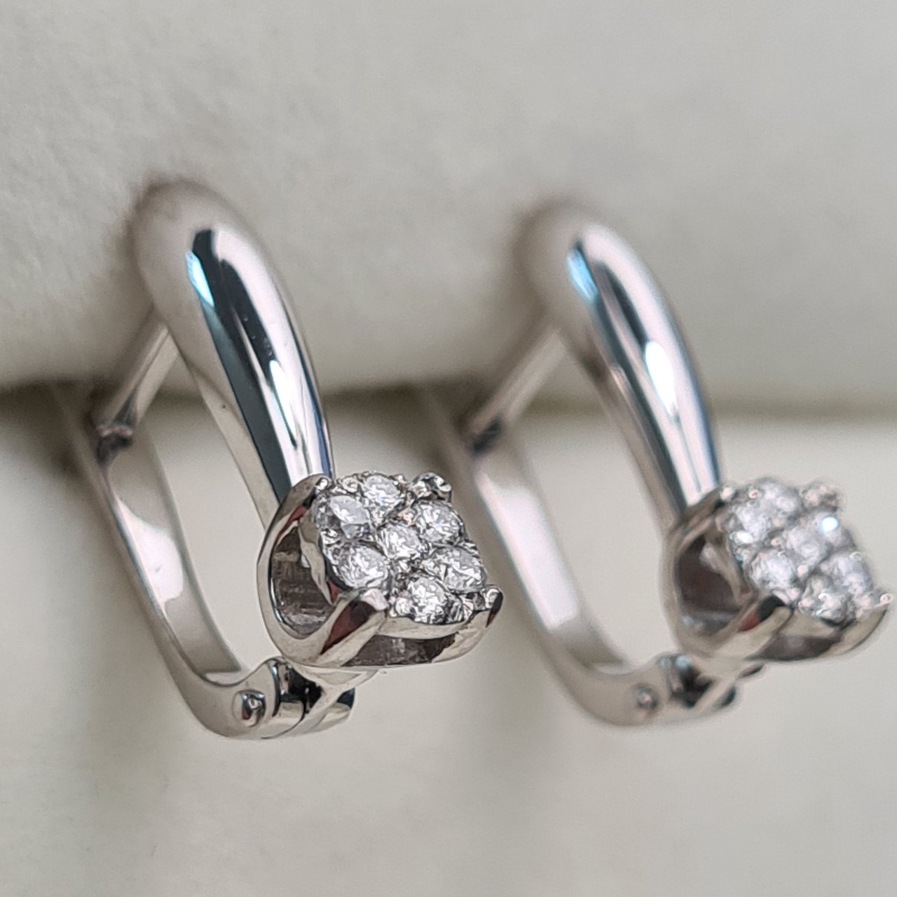 Серьги Deimantas 93566980 3,04гр 0,20ct. купить,NaN