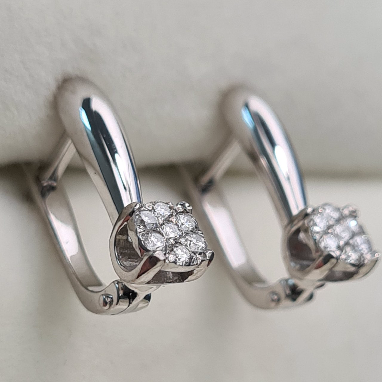Серьги Deimantas 93566980 3,04гр 0,20ct. купить,NaN