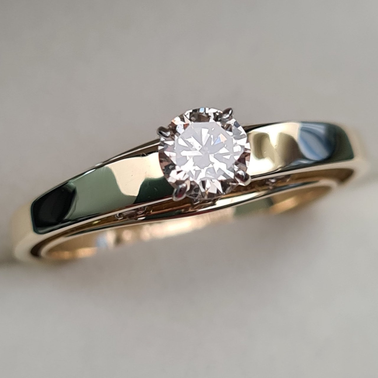 Кольцо Deimantas 93563780 17р 2,71гр 0,42ct. купить,NaN