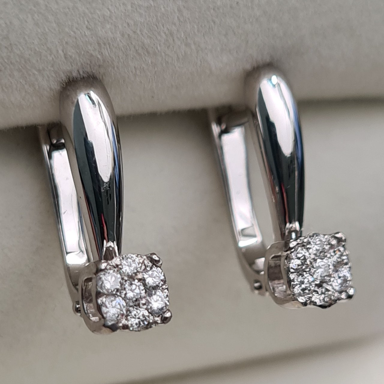Серьги Deimantas 93566980 3,04гр 0,20ct. купить,NaN
