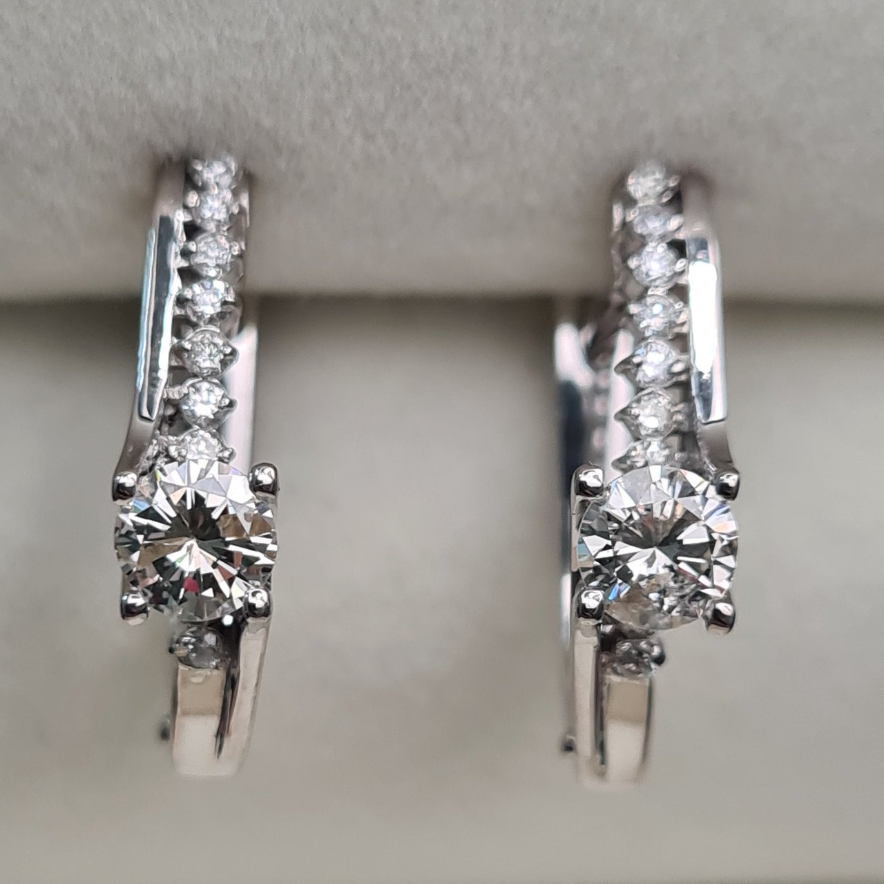 Серьги Deimantas 3,39гр 0,80ct. купить,NaN