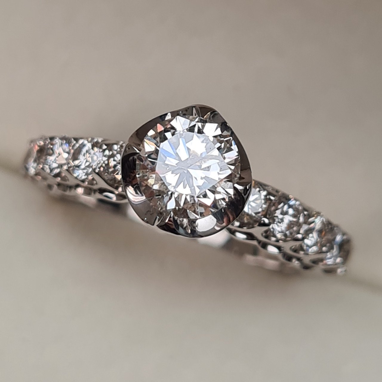 Кольцо Deimantas 95968437 17,5р 3,82гр 1,63ct. купить,NaN