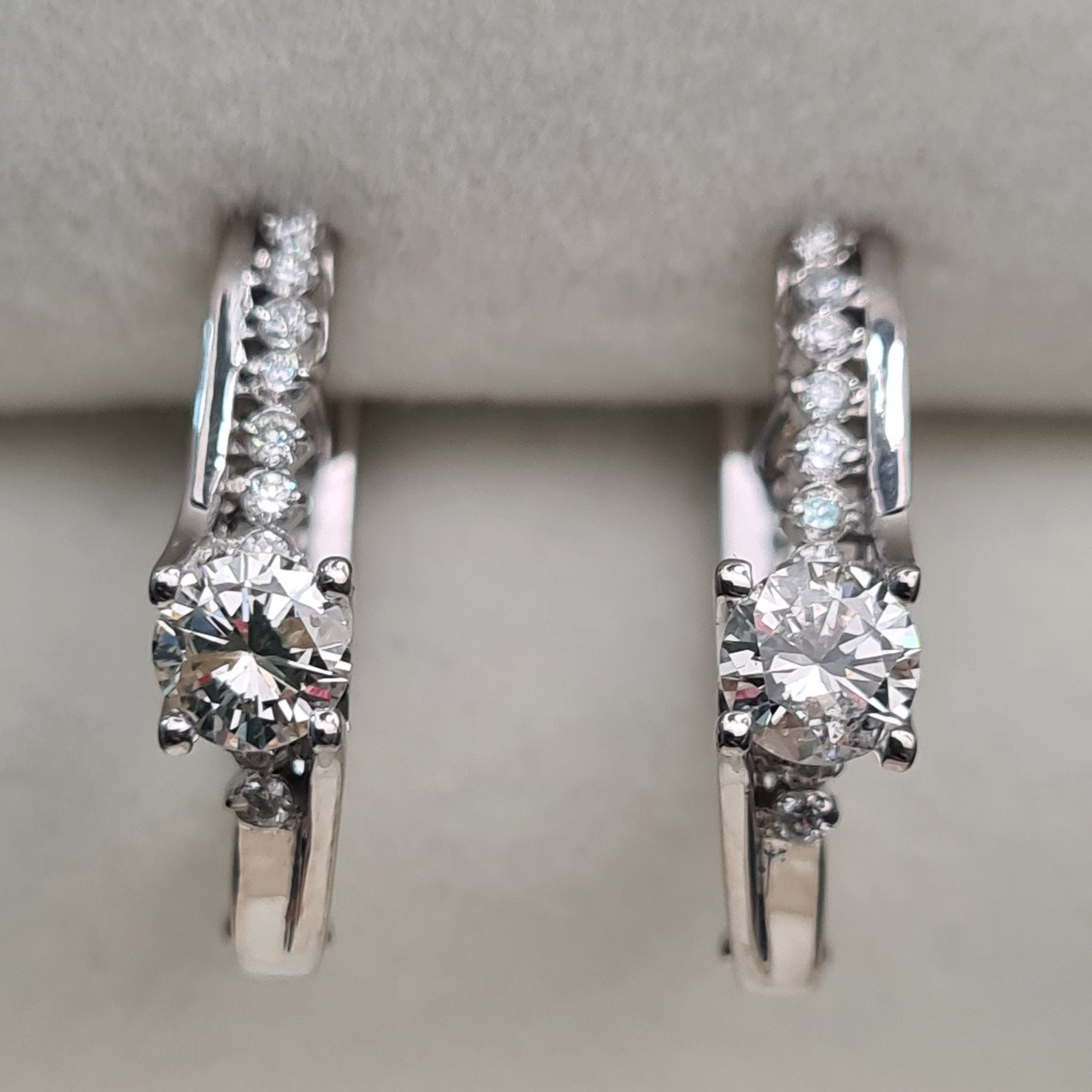 Серьги Deimantas 3,39гр 0,80ct. купить,NaN