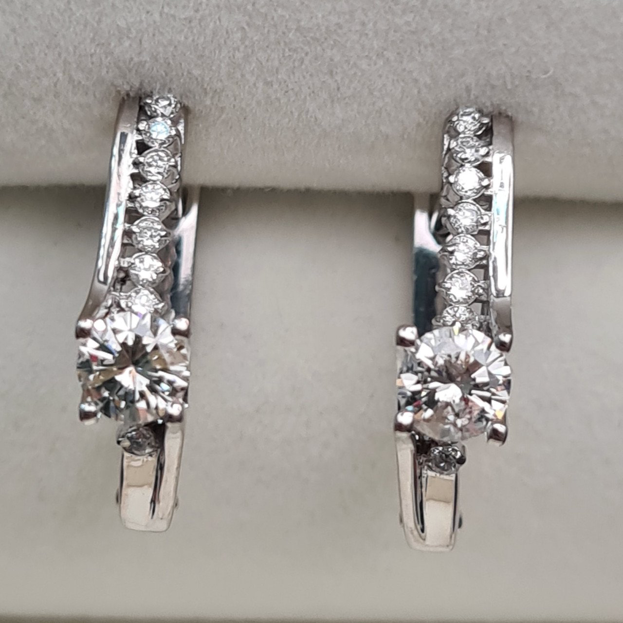 Серьги Deimantas 3,39гр 0,80ct. купить,NaN