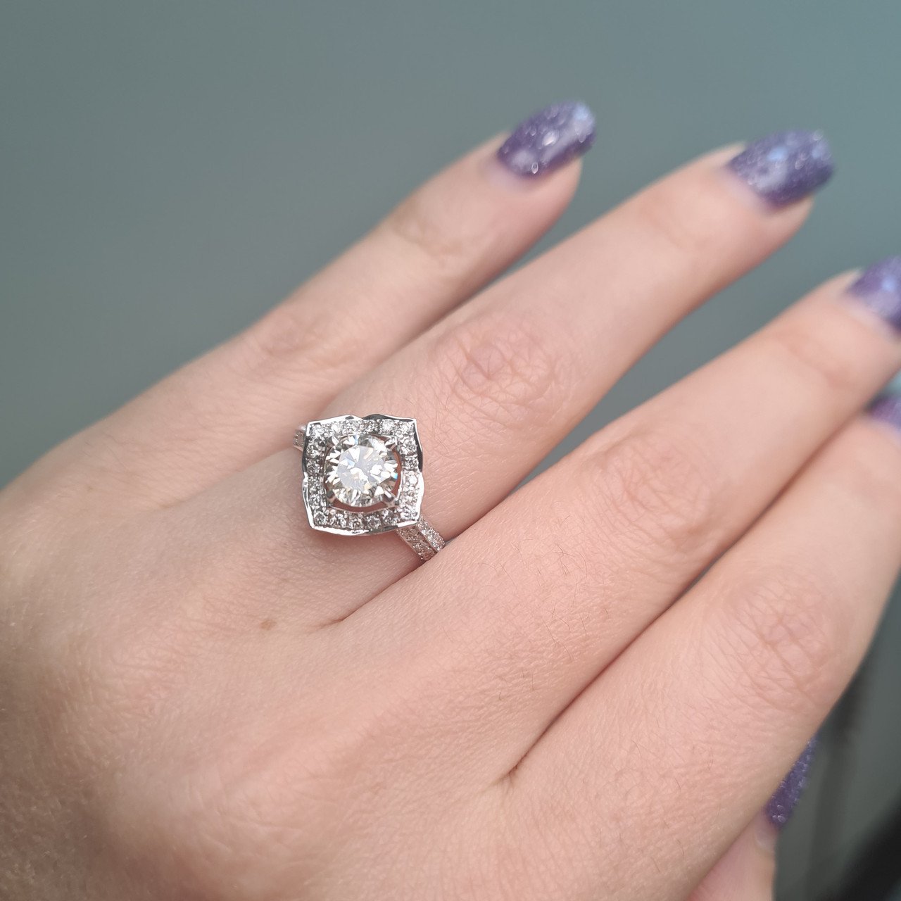 Кольцо Deimantas 95968442 16,5р 3,92гр 1,75ct. купить,NaN