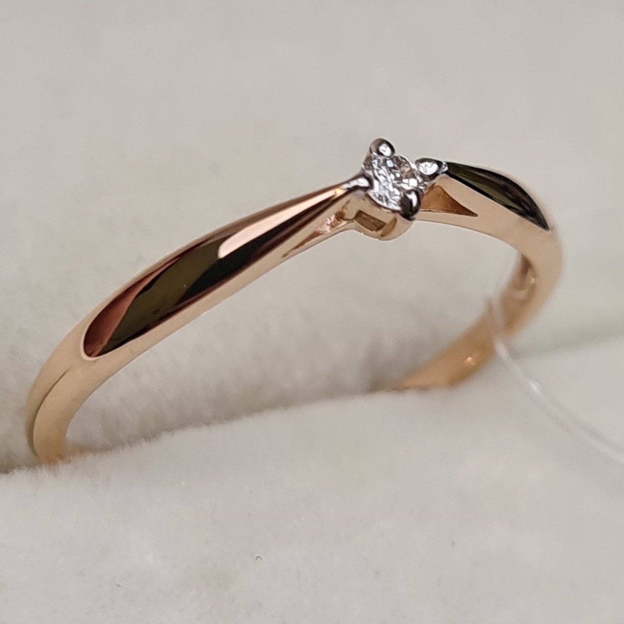 Кольцо Deimantas 98167344 15,5р 0,98гр 0,03ct. купить,NaN