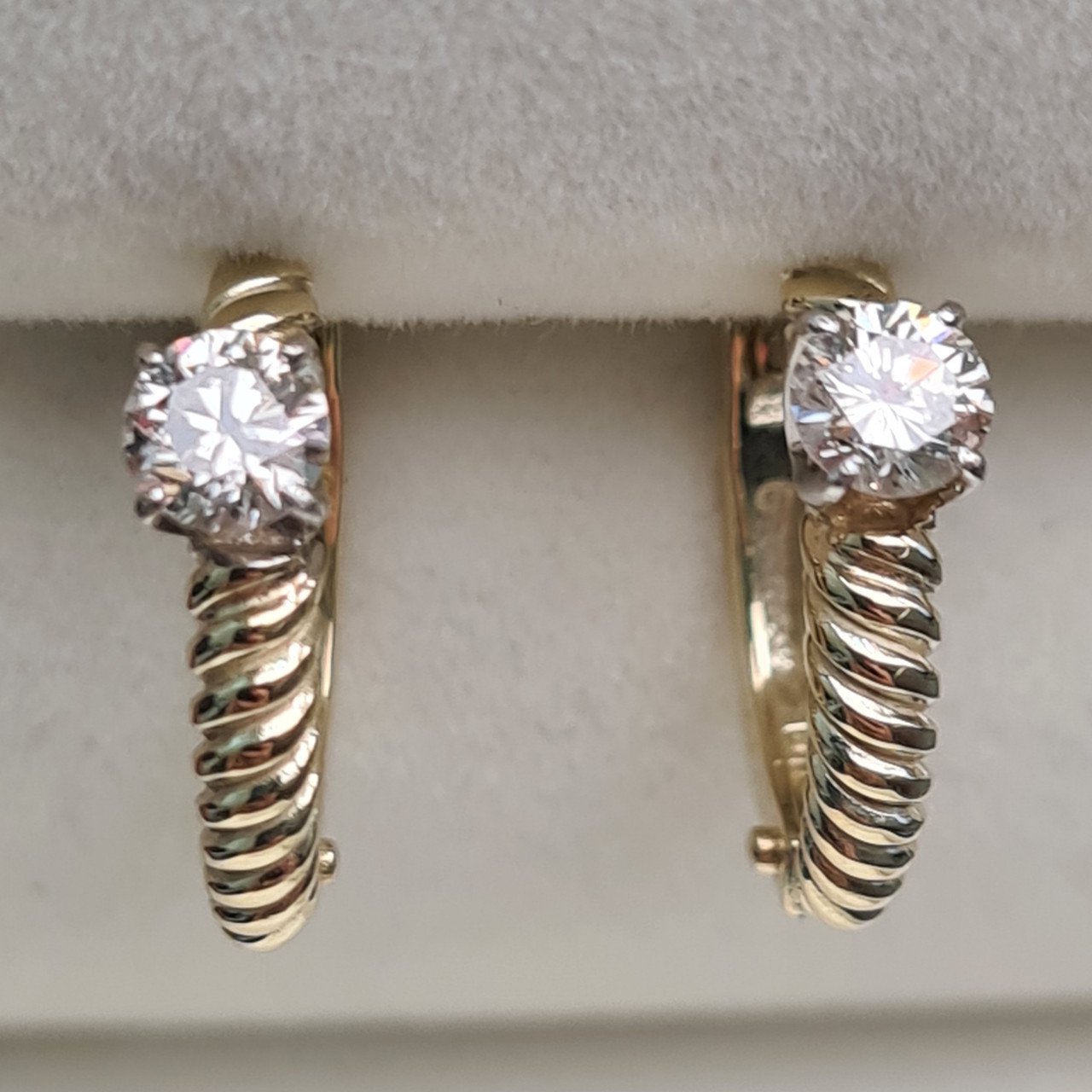 Серьги Deimantas 2,67гр 0,40ct. купить,NaN