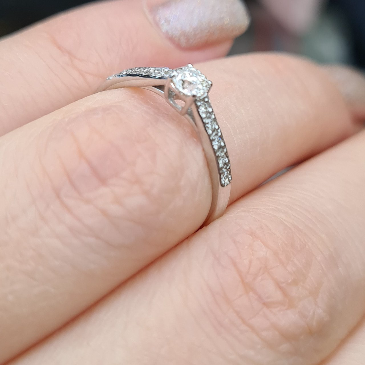 Кольцо Deimantas 98149714 16р 1,38гр 0,29ct. купить,NaN