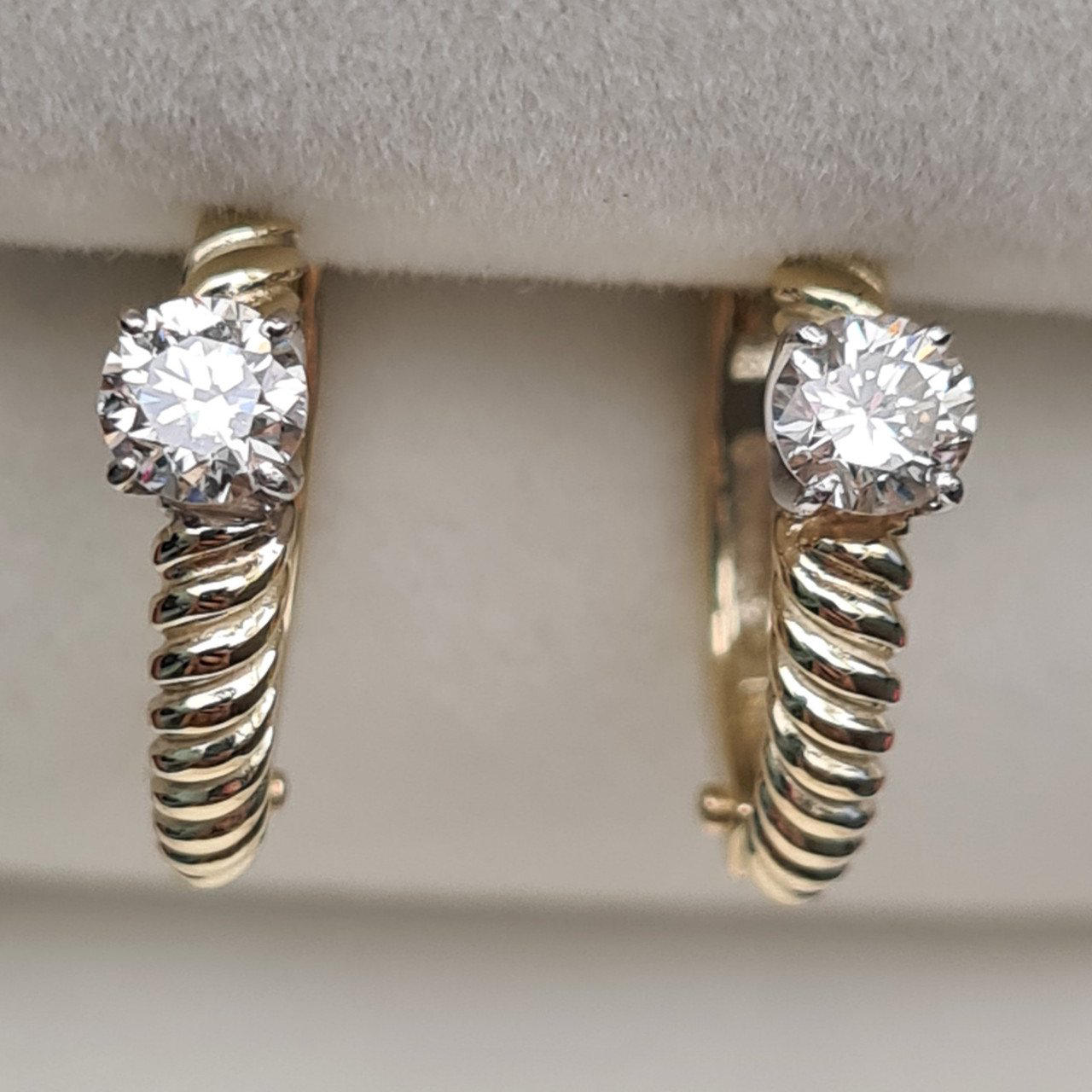 Серьги Deimantas 2,67гр 0,40ct. купить,NaN