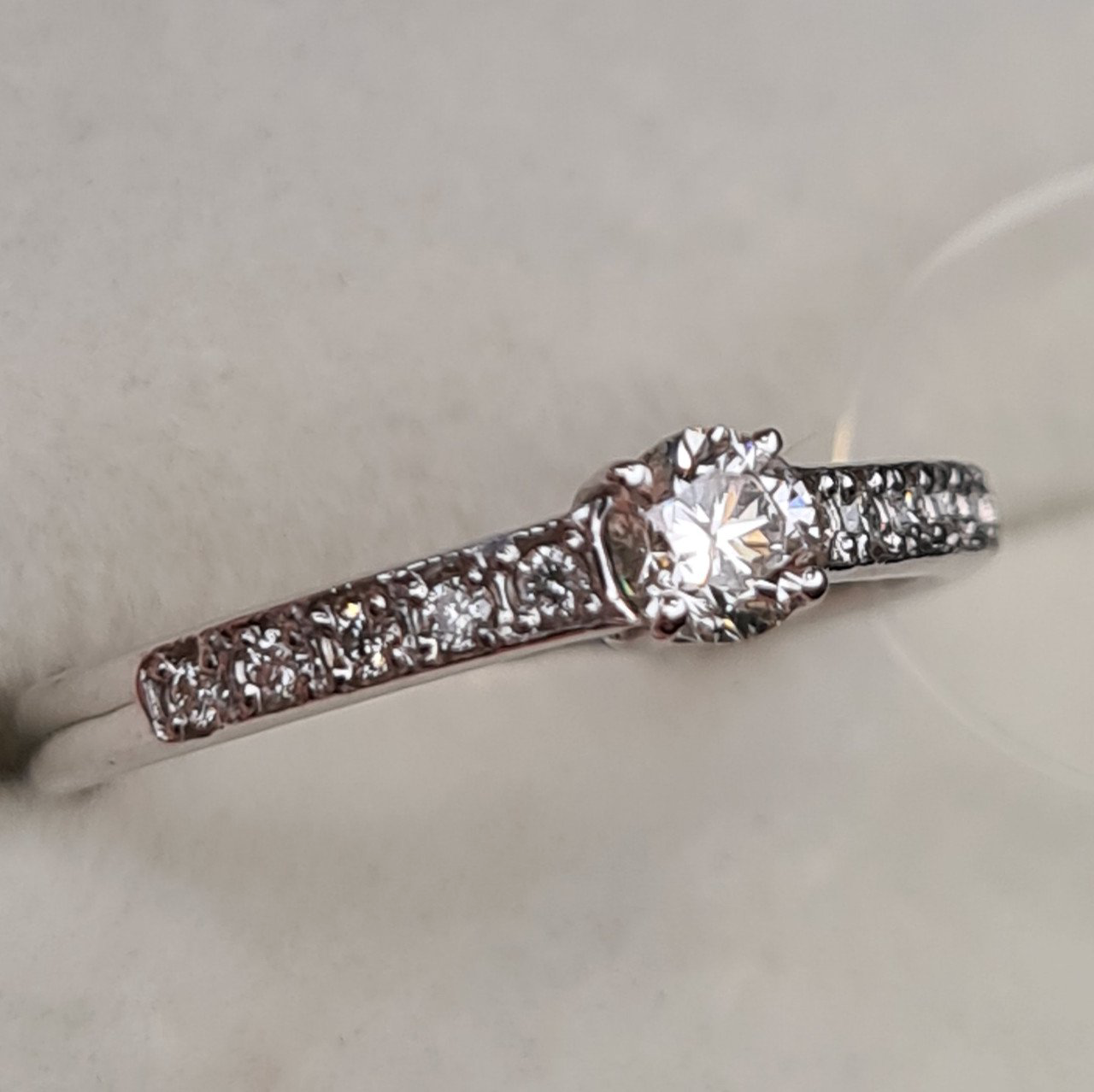 Кольцо Deimantas 98149714 16р 1,38гр 0,29ct. купить,NaN