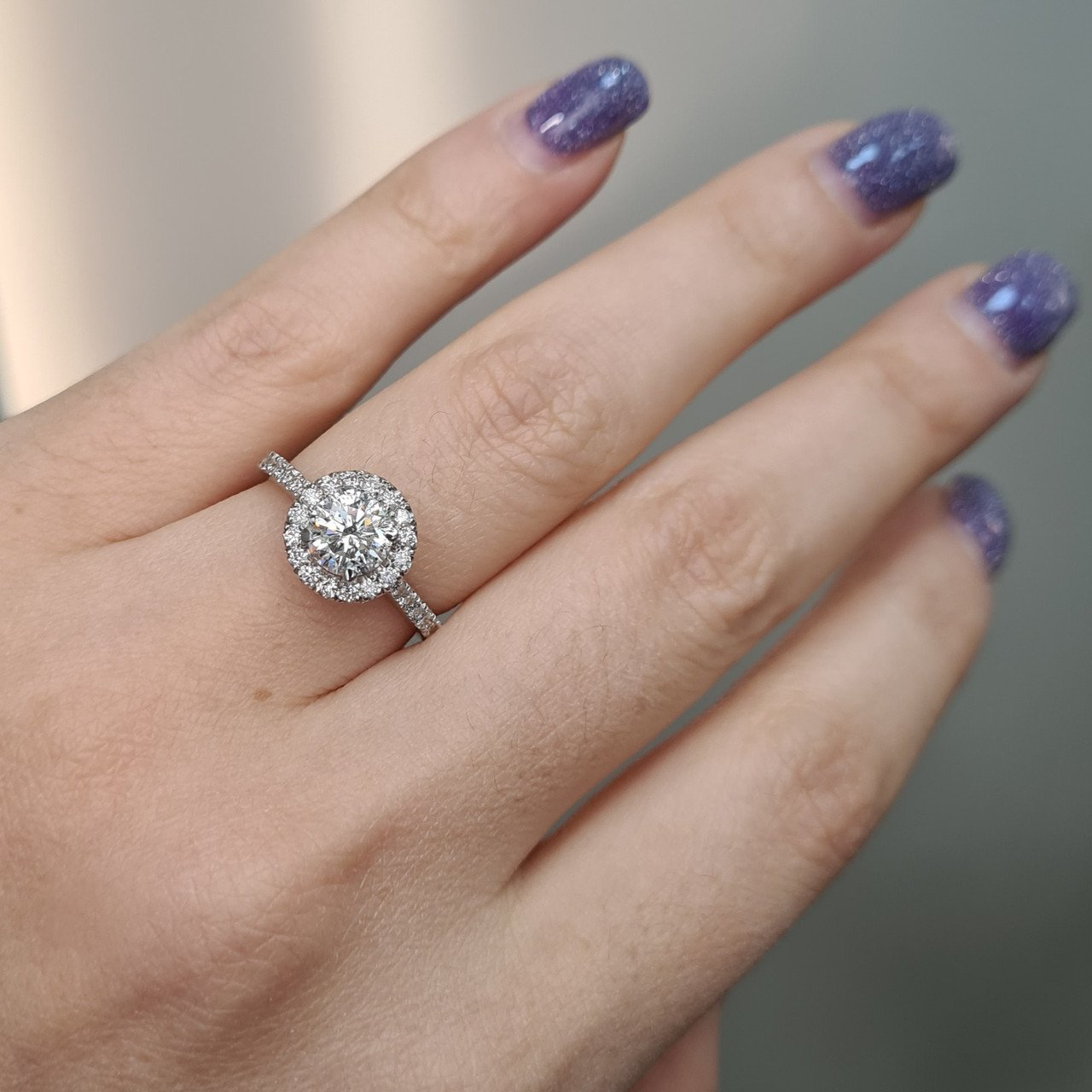 Кольцо Deimantas 95968447 17,5р 3,8гр 1,42ct. купить,NaN
