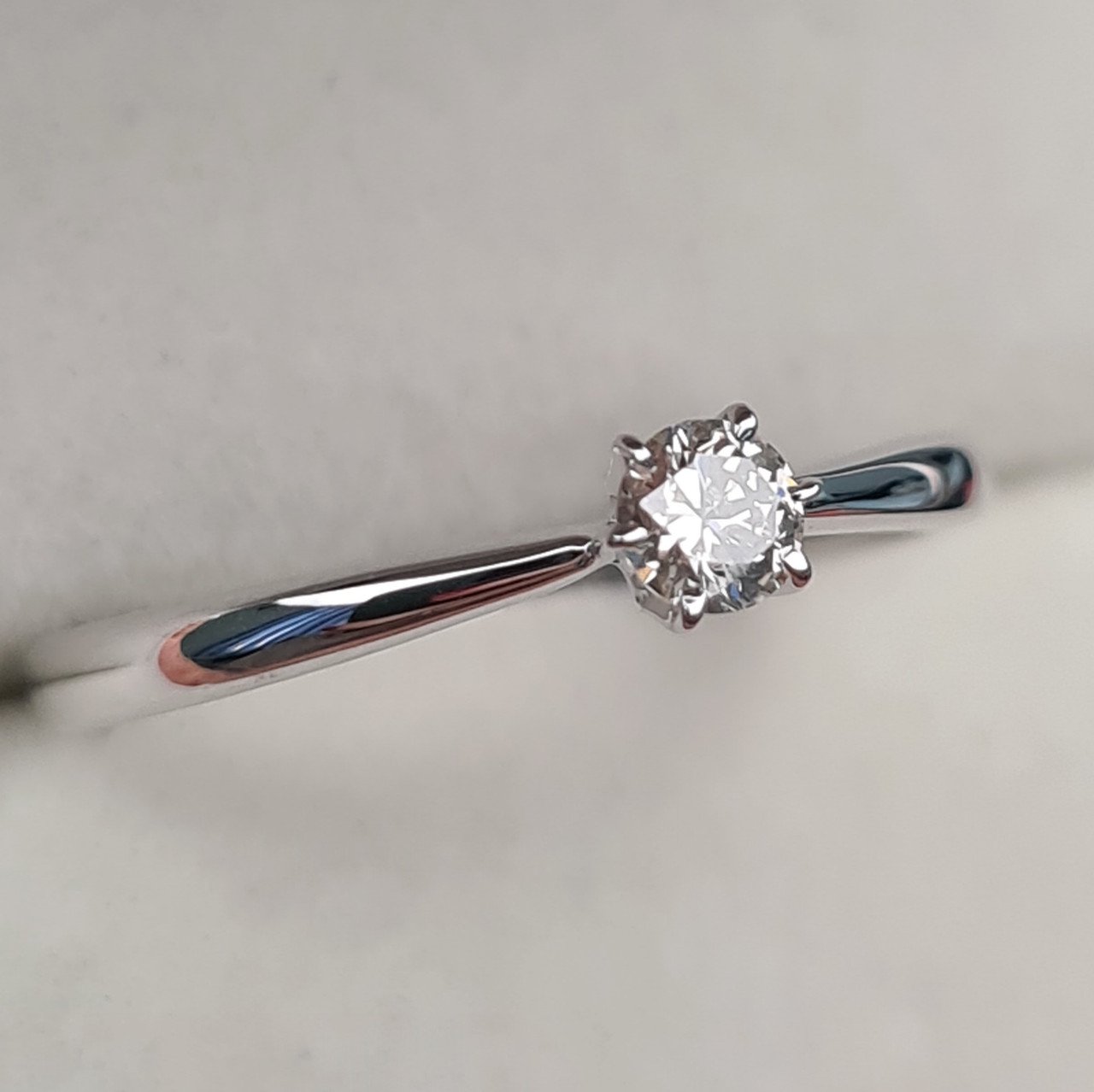 Кольцо Deimantas 98167360 15,5р 1,22гр 0,18ct. купить,NaN