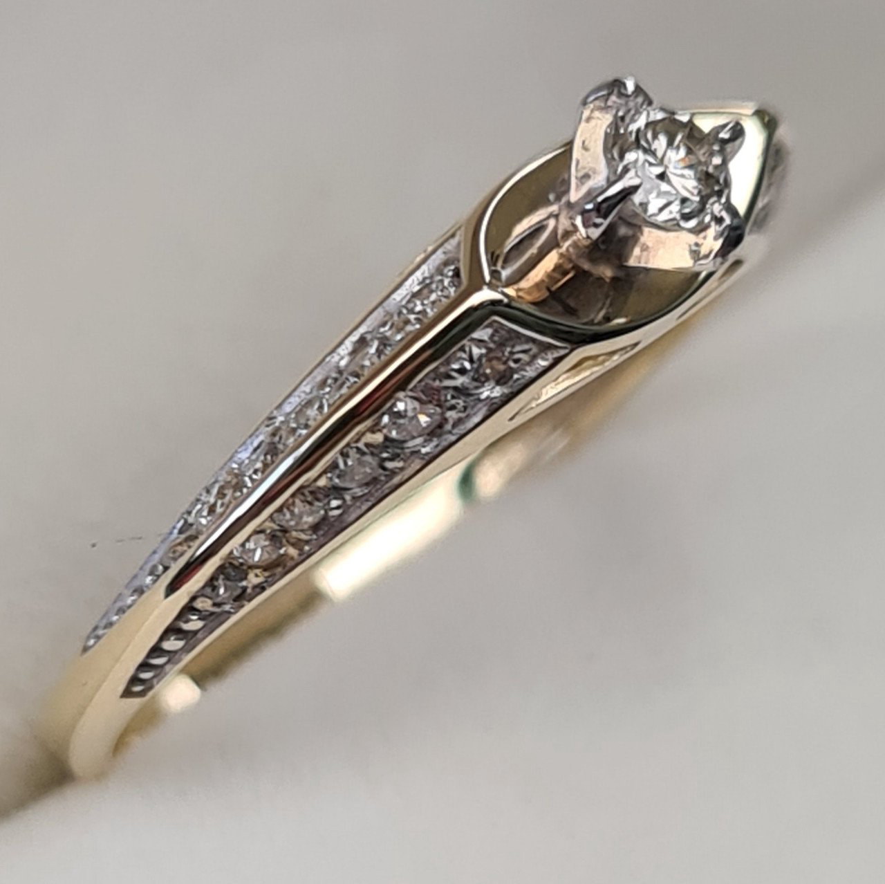Кольцо Deimantas 93721934 16,5р 1,61гр 0,45ct. купить,NaN
