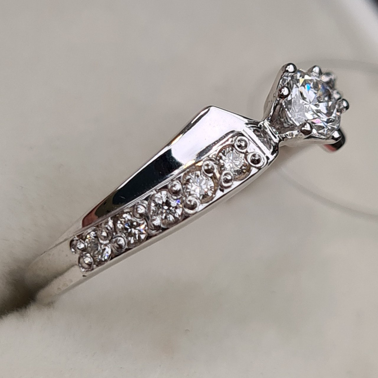 Кольцо Deimantas 98167374 16р 2,61гр 0,34ct. купить,NaN