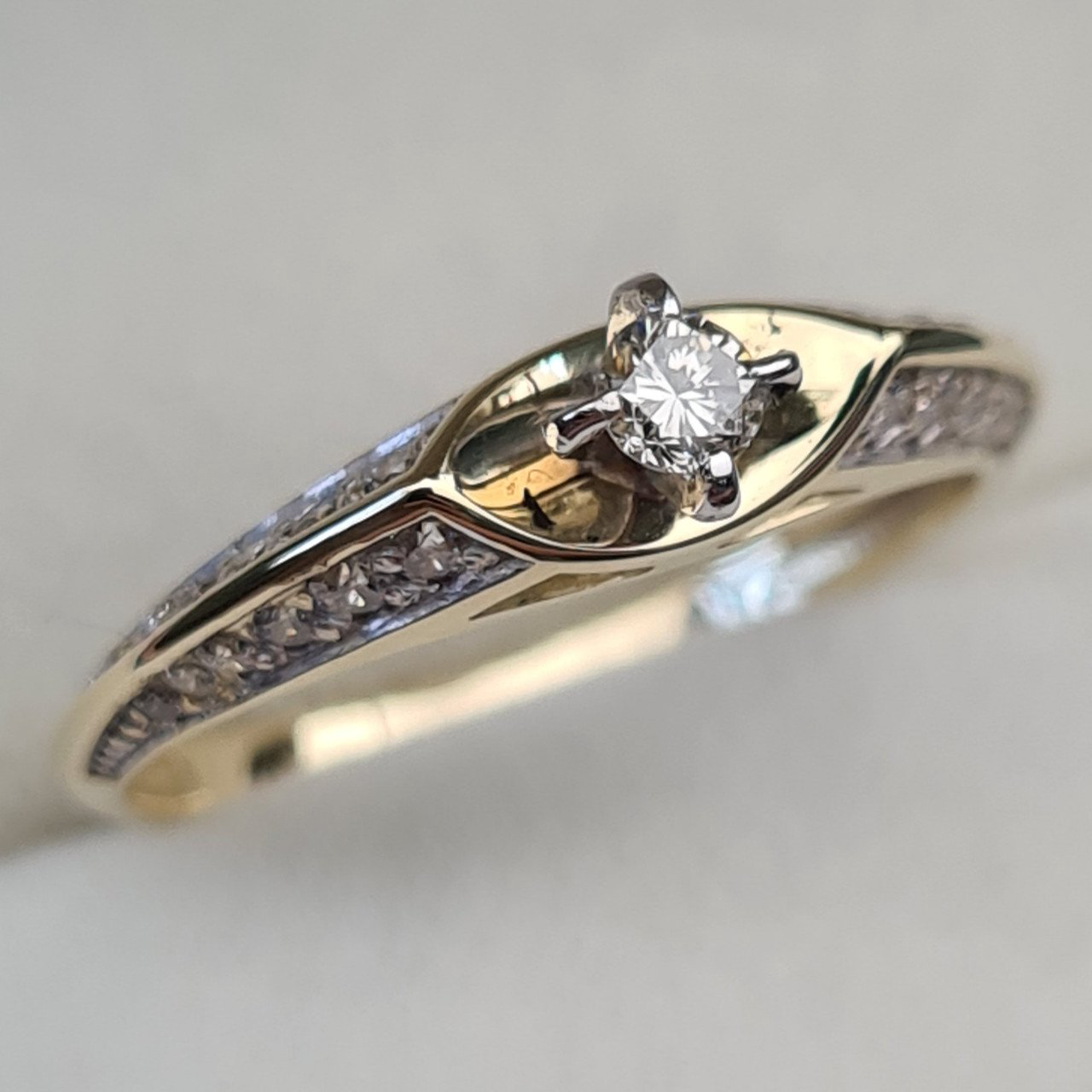 Кольцо Deimantas 93721934 16,5р 1,61гр 0,45ct. купить,NaN