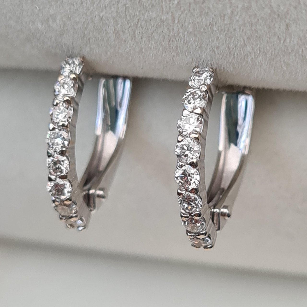 Серьги Deimantas 93722618 1,59гр 0,40ct. купить,NaN