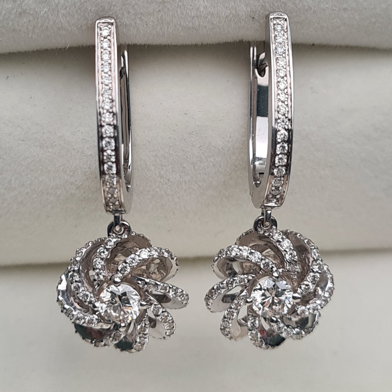 Серьги Deimantas 95968462 6,72гр 1,38ct. купить,NaN