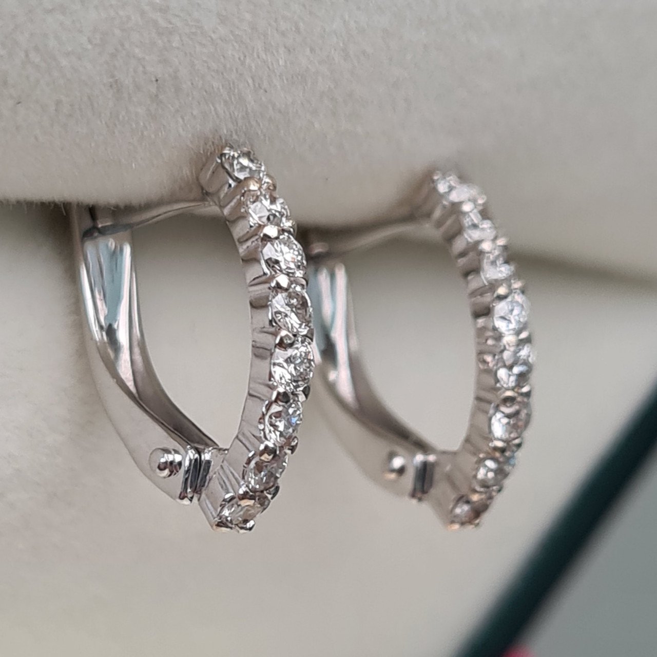 Серьги Deimantas 93722618 1,59гр 0,40ct. купить,NaN