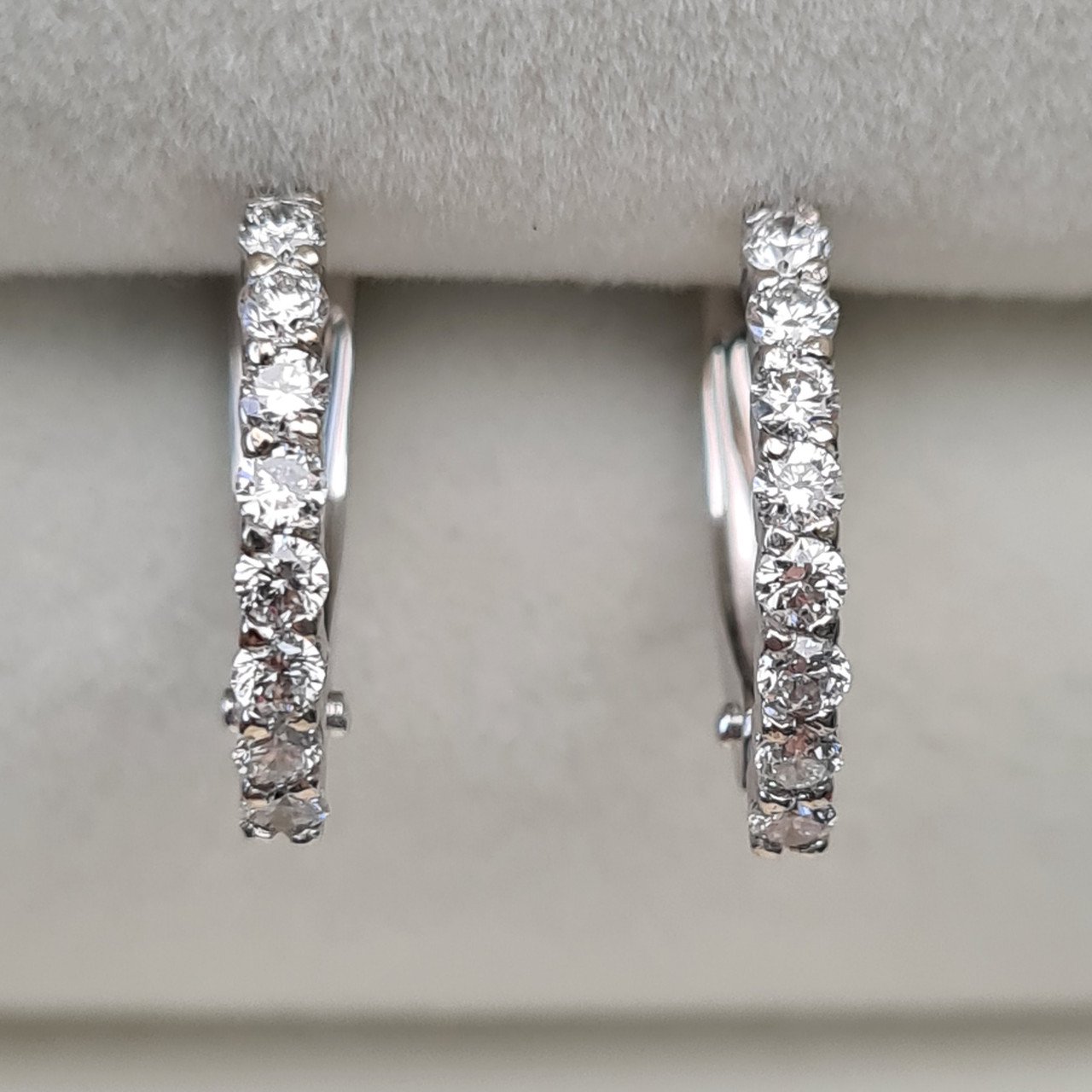 Серьги Deimantas 93722618 1,59гр 0,40ct. купить,NaN