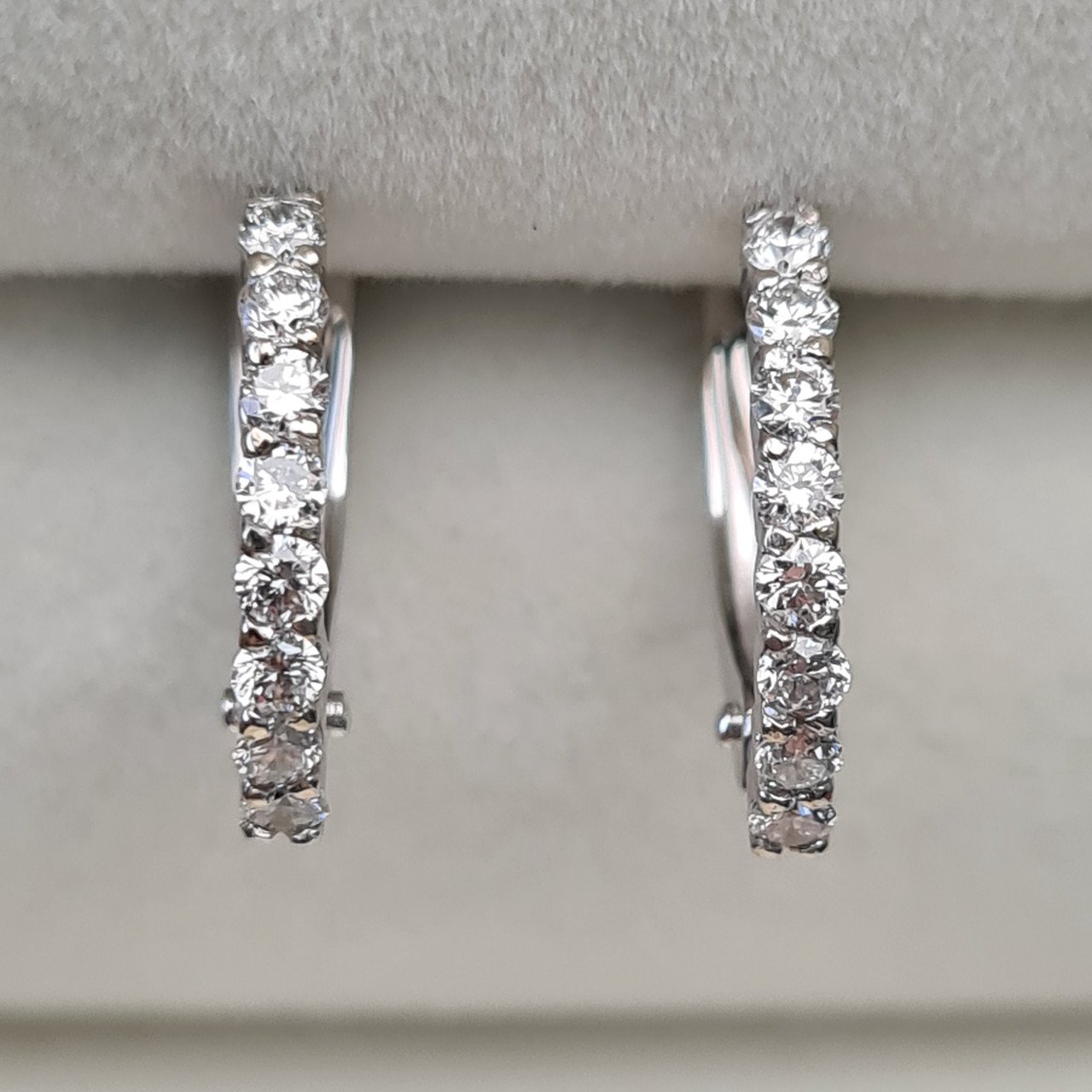 Серьги Deimantas 93722618 1,59гр 0,40ct. купить,NaN