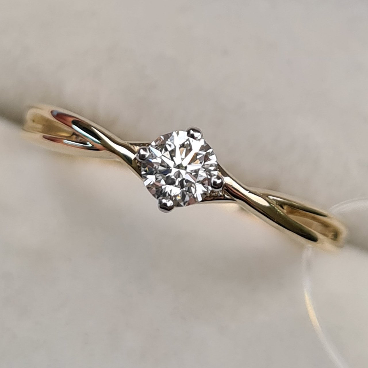 Кольцо Deimantas 98167412 16р 1,48гр 0,198ct. купить,NaN