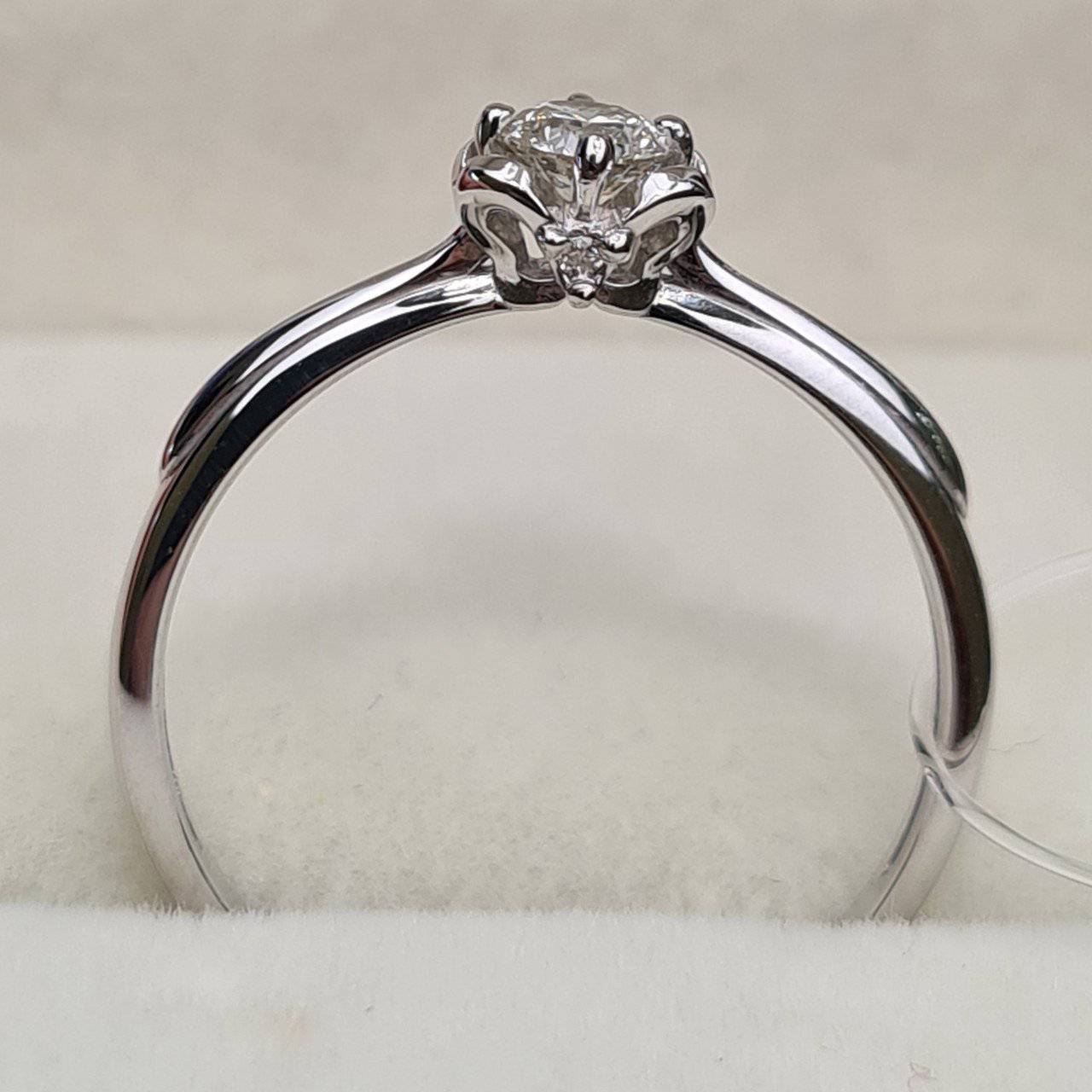 Кольцо Deimantas 98167447 17р 1,41гр 0,20ct. купить,NaN