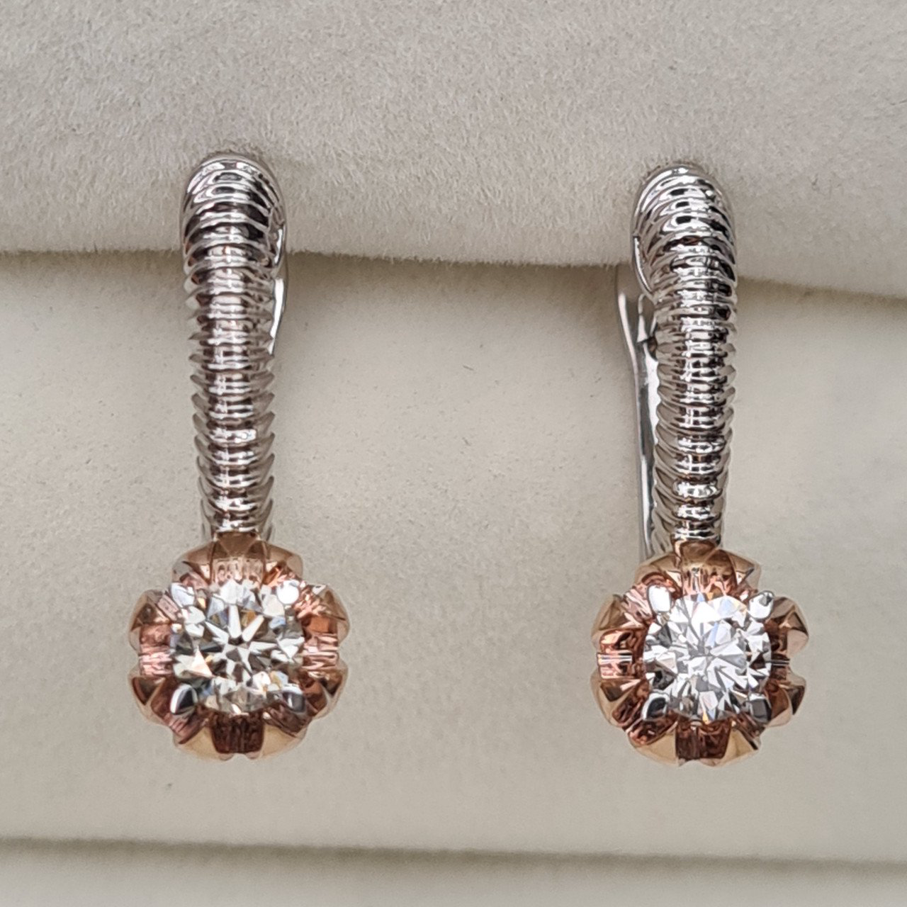Серьги Deimantas 95968467 6,08гр 0,70ct. купить,NaN