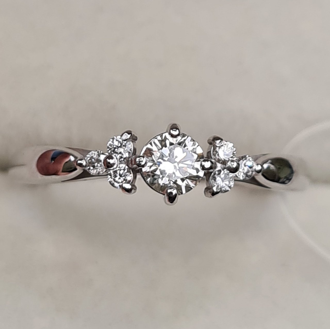 Кольцо Deimantas 98167474 17,5р 1,61гр 0,30ct. купить,NaN
