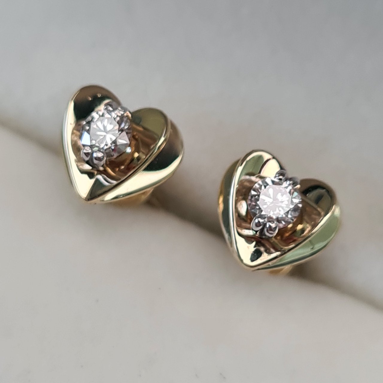 Серьги Deimantas 93722778 1,77гр 0,20ct. купить,NaN