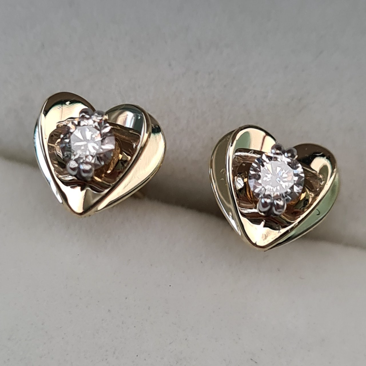 Серьги Deimantas 93722778 1,77гр 0,20ct. купить,NaN