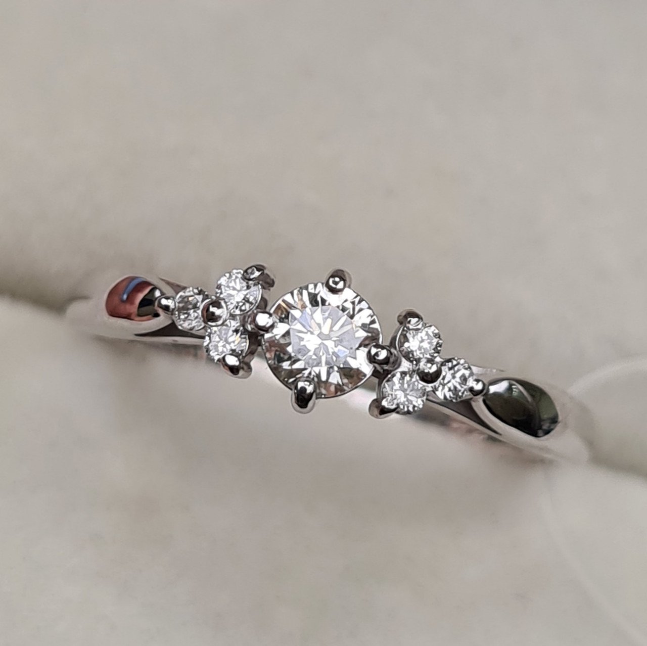 Кольцо Deimantas 98167474 17,5р 1,61гр 0,30ct. купить,NaN