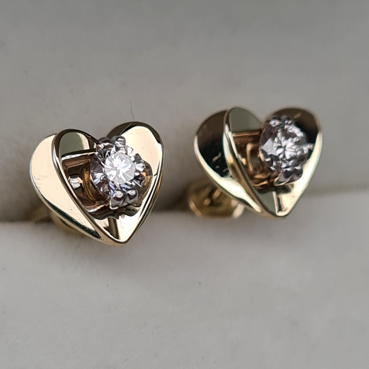 Серьги Deimantas 93722778 1,77гр 0,20ct. купить,NaN