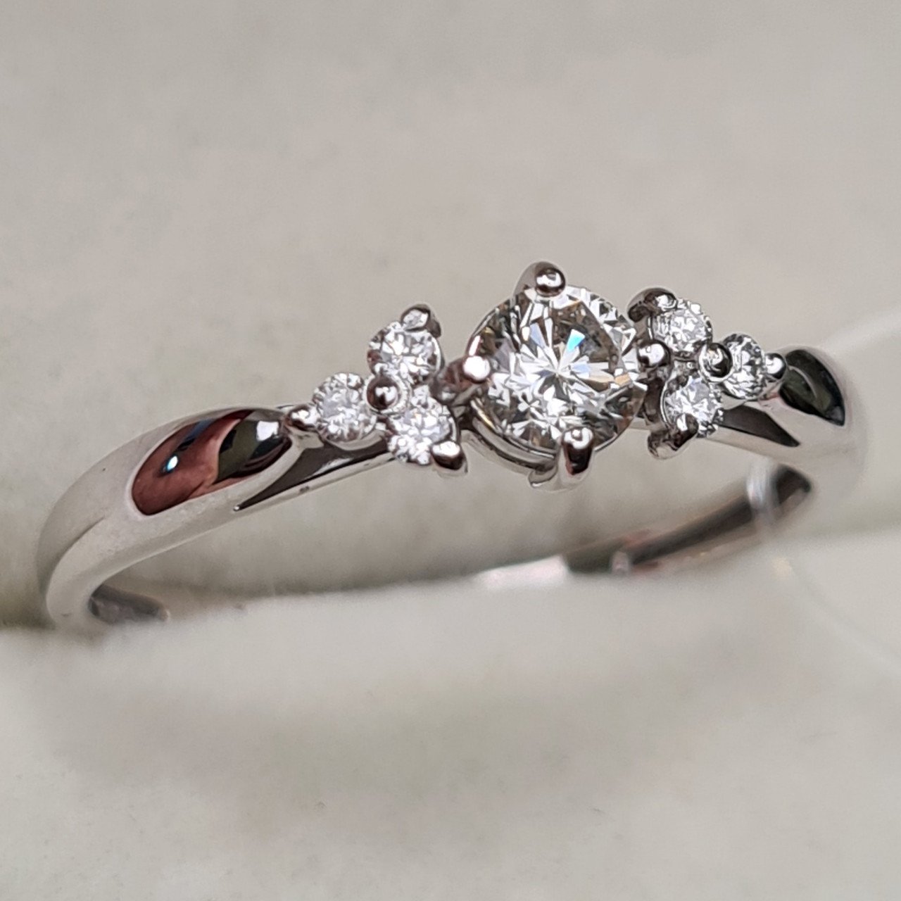 Кольцо Deimantas 98167474 17,5р 1,61гр 0,30ct. купить,NaN