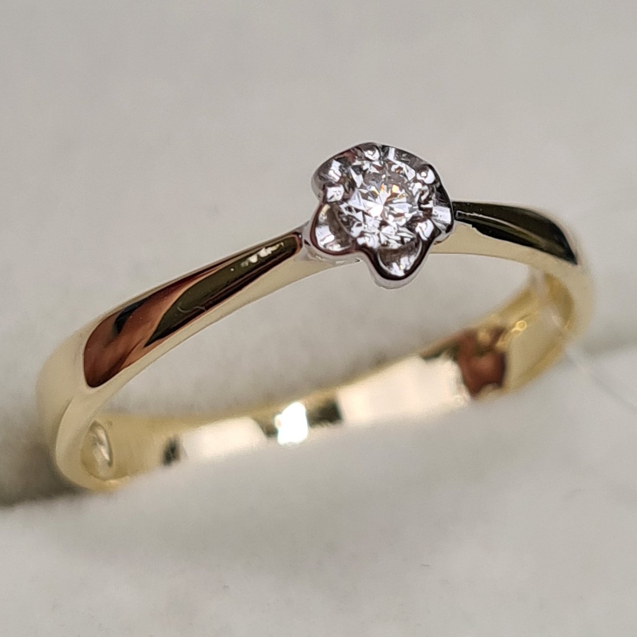 Кольцо Deimantas 98167480 17р 1,51гр 0,109ct. купить,NaN