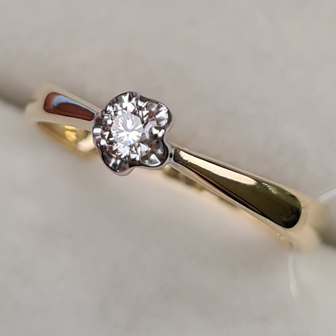 Кольцо Deimantas 98167480 17р 1,51гр 0,109ct. купить,NaN